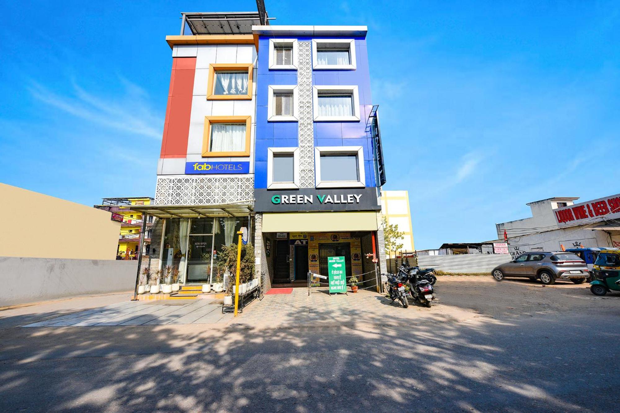 Fabhotel Green Valley Chandigarh Bagian luar foto