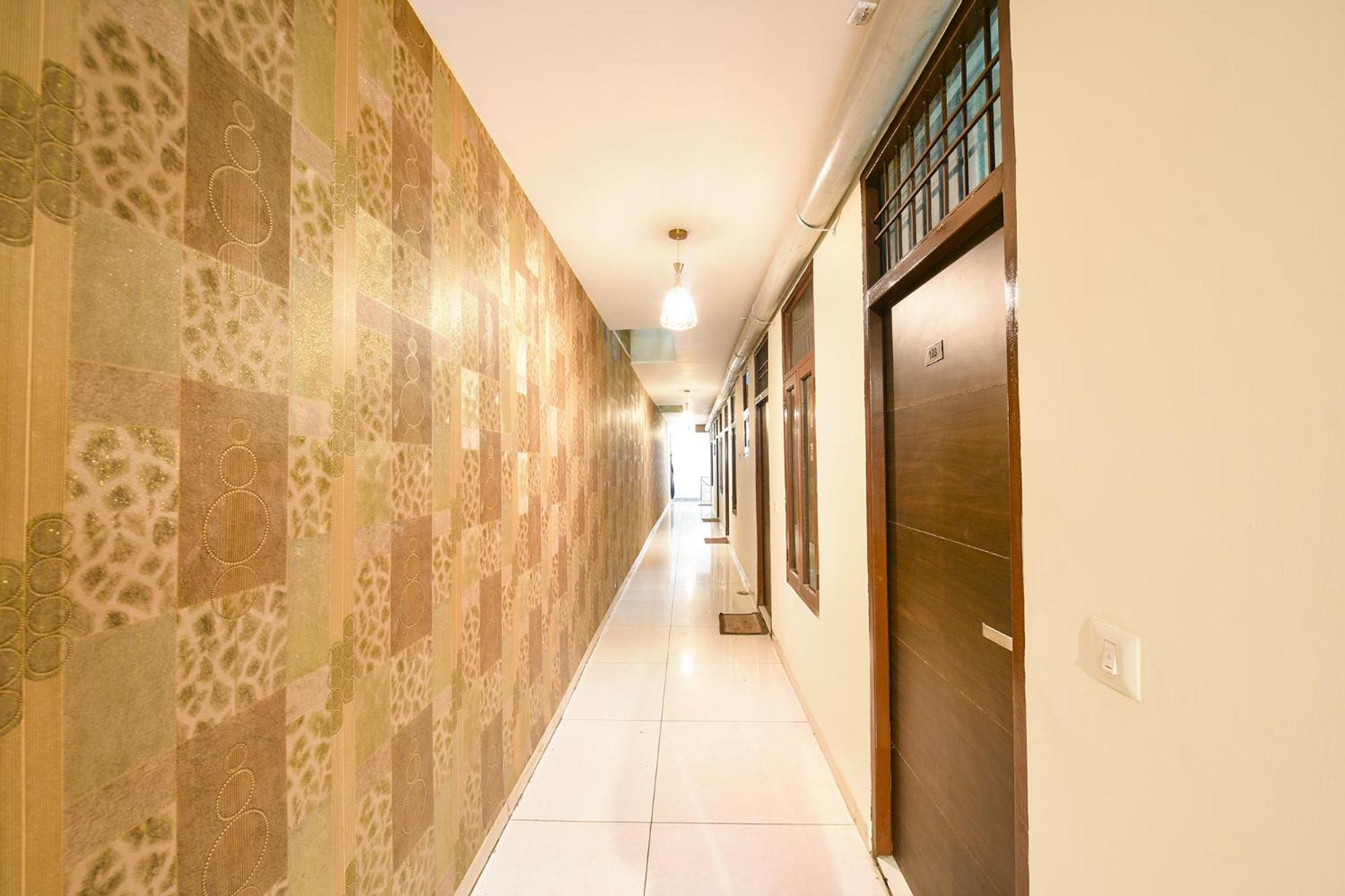 Fabhotel Green Valley Chandigarh Bagian luar foto